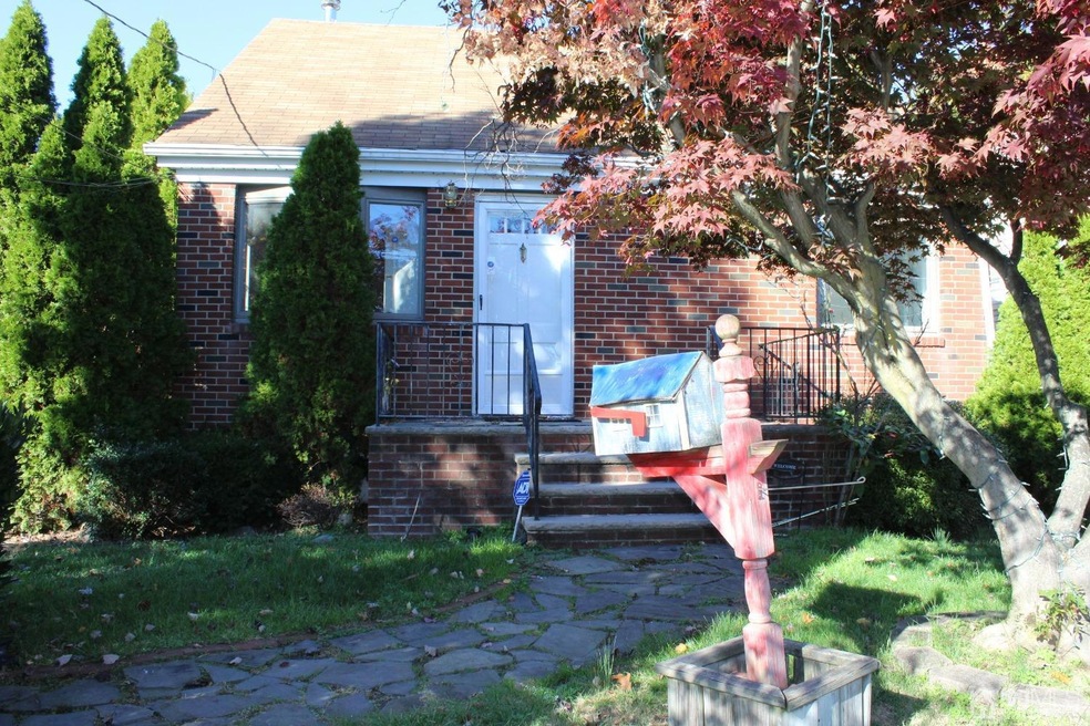 8 Maple Rd, Iselin, NJ 08830 - photo 1