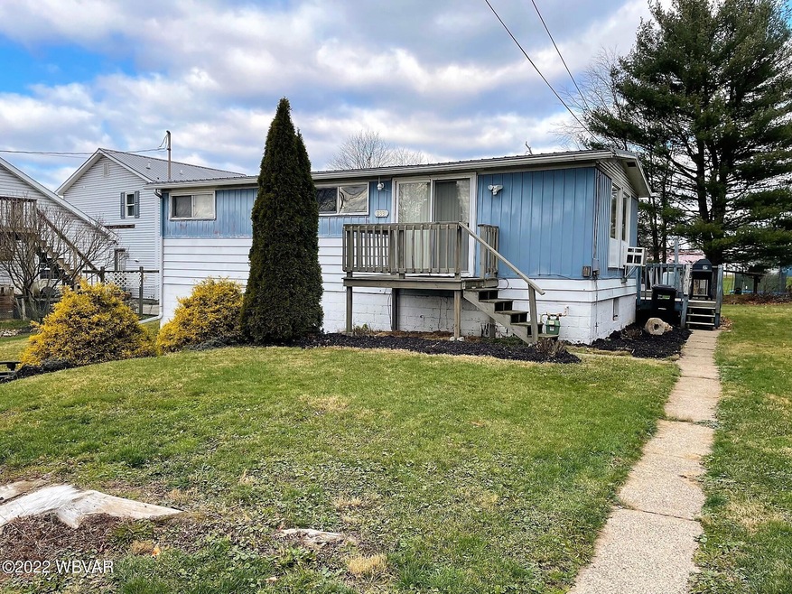 233 Pepper St, Muncy, PA 17756 - photo 1