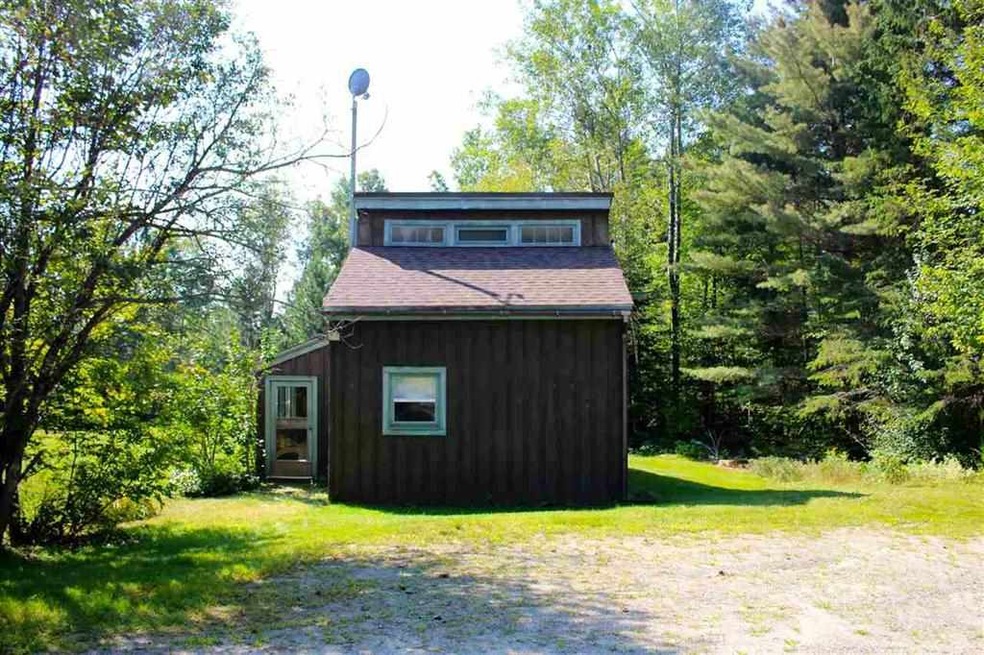 27 Mirror Lake Estates Dr, Whitefield, NH 03598 - photo 1