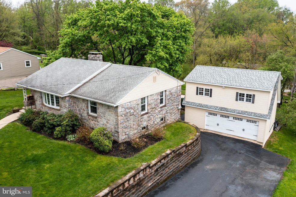 1285 Sheep Hill Rd, Pottstown, PA 19465 - photo 1