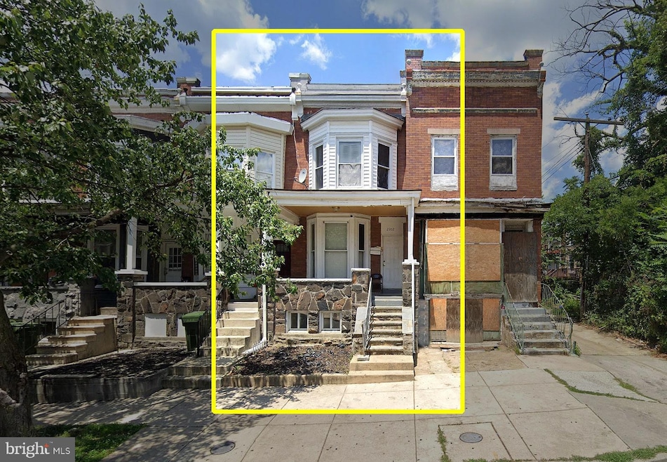 2902 W Mosher St, Baltimore, MD 21216 - photo 1