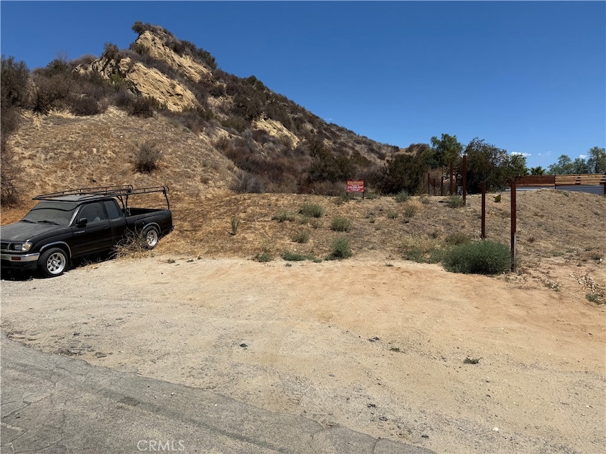 0 Eveningside Dr unit SR25198642, Val Verde, CA 91384 - photo 1