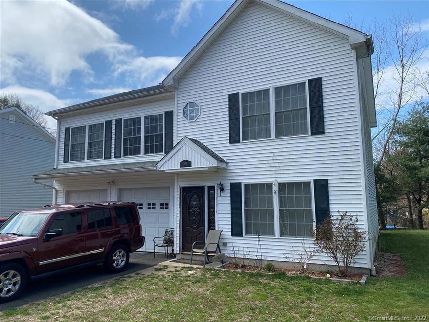 593 Evers St, Bridgeport, CT 06610 - photo 1