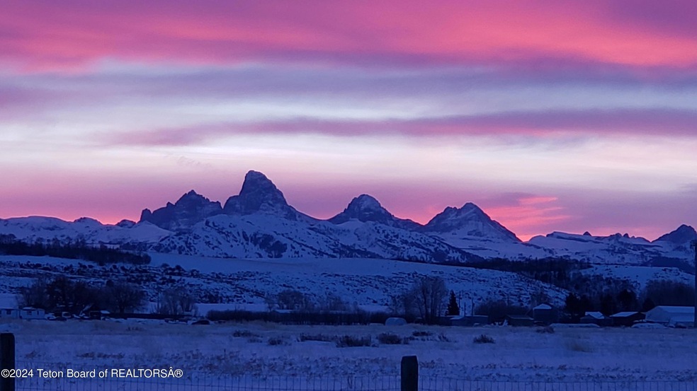 Sold • Co-Listing Agent