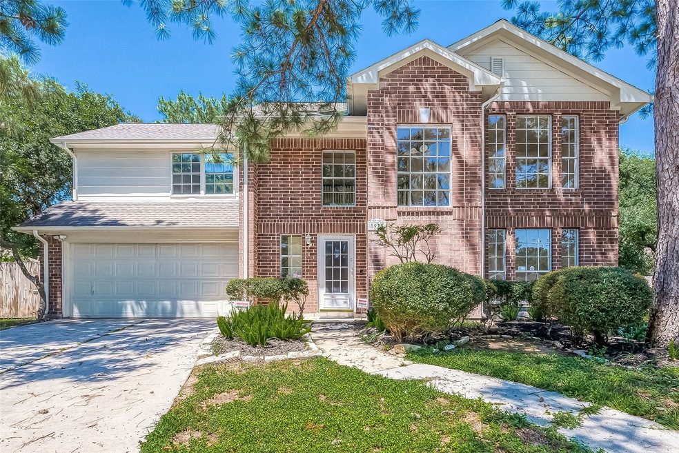 8918 Inwood Dr N, Houston, TX 77088 - photo 1