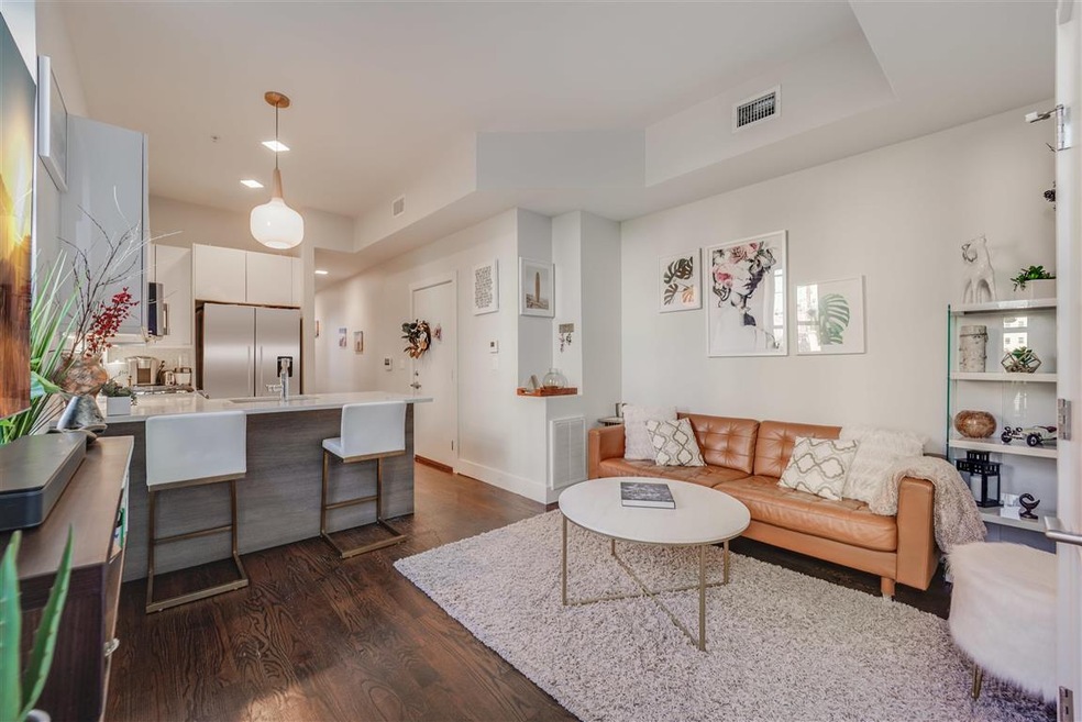 267 Baldwin Ave unit 102, Jersey City, NJ 07306 - photo 1