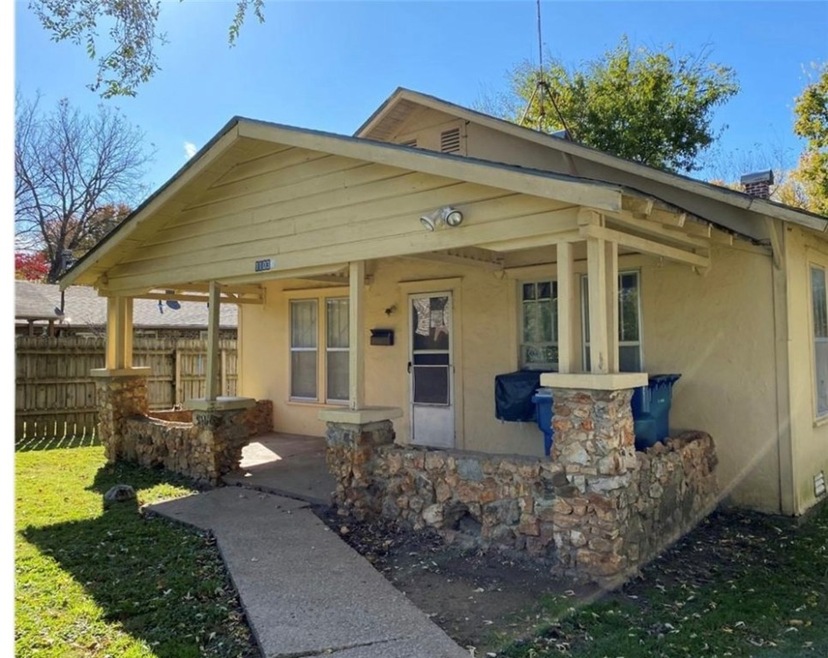 1103 Bella Vista Rd, Bentonville, AR 72712 - photo 1