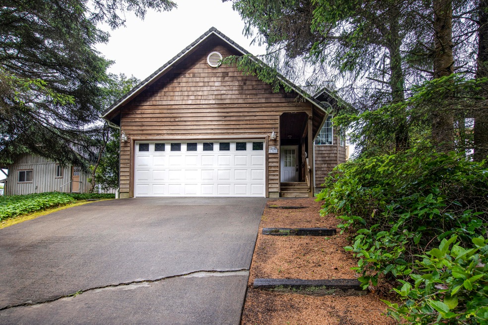 1751 SW Coast Ave, Lincoln City, OR 97367 - photo 1