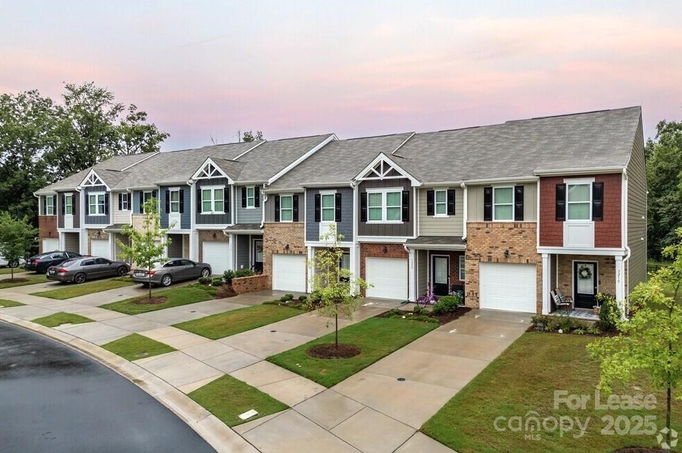 5122 Mintworth Commons Dr unit 5122, Matthews, NC 28105 - photo 1