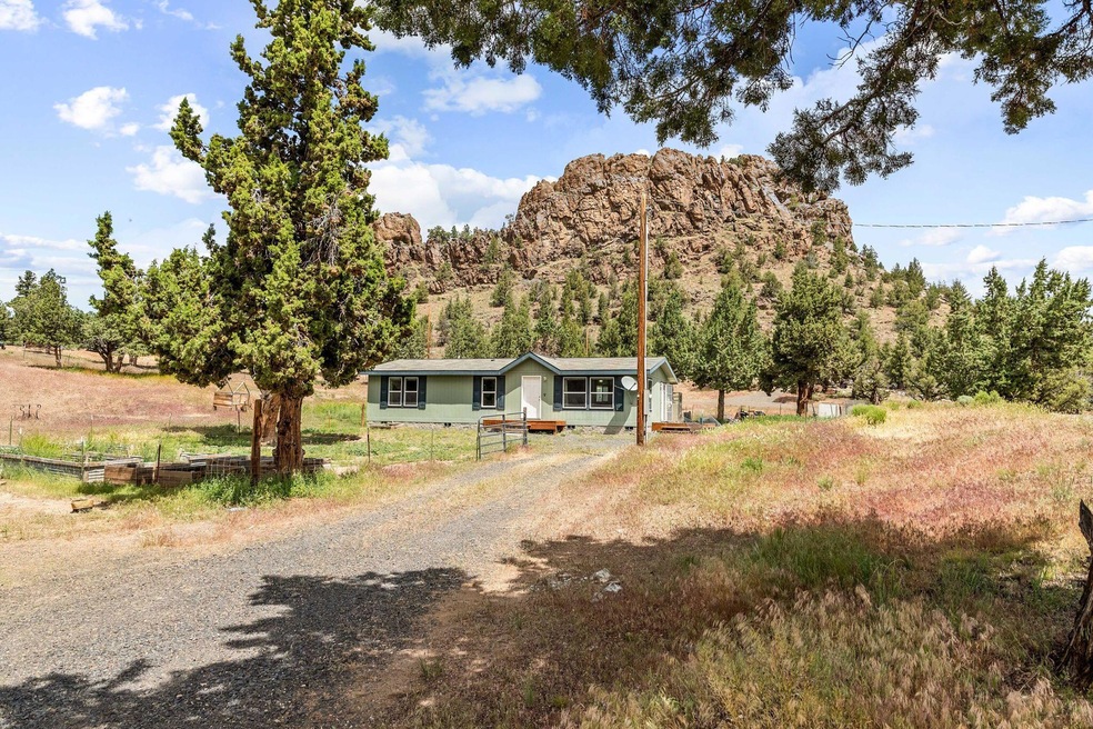 1-web-or-mls-17321 SE Renegade Loop, Pri