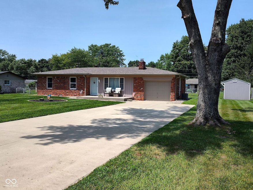 12002 Meadow Ln, Indianapolis, IN 46236 - photo 1