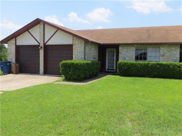 Duplex side A is larger of the 2 units.  Owners says it's about 1400 sq ft.