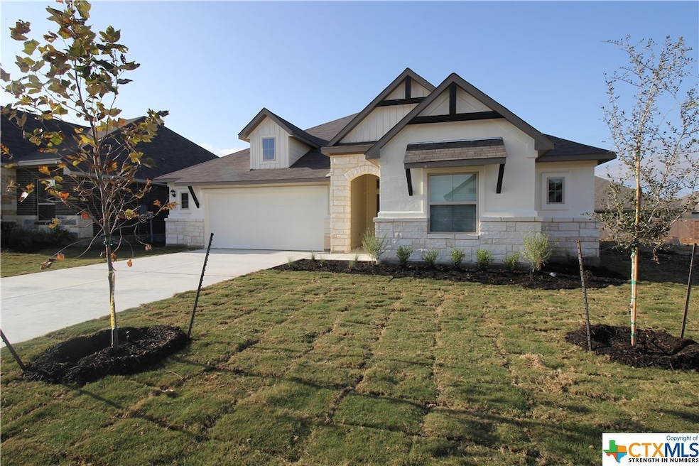 1331 Gruene Rd, New Braunfels, TX 78130 - photo 1