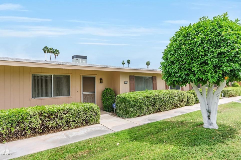 13425 N 111th Ave, Sun City, AZ 85351 - photo 1