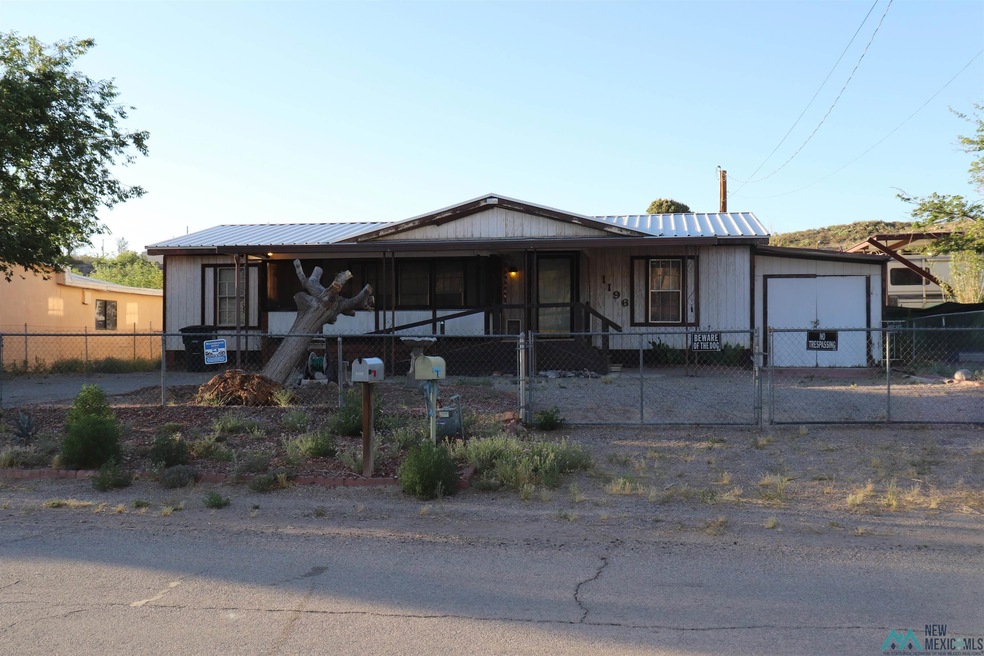 1196 E Riverside Dr, Truth Or Consequences, NM 87901