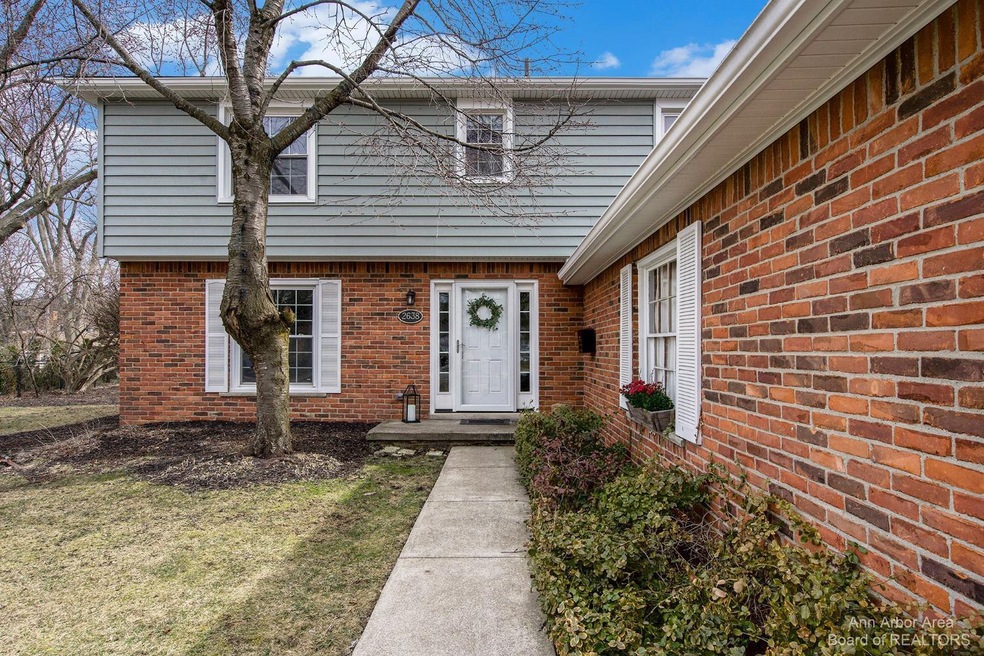 2638 Page Ct, Ann Arbor, MI 48104 - photo 1