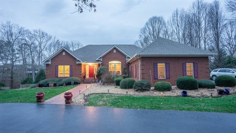 4065 Mud Creek Rd, Cornelia, GA 30531 - photo 1