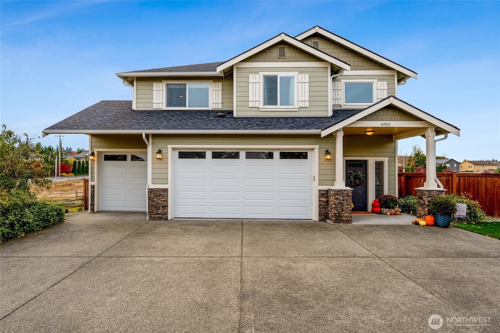 Pending $820,000 • Co-Listing Agent