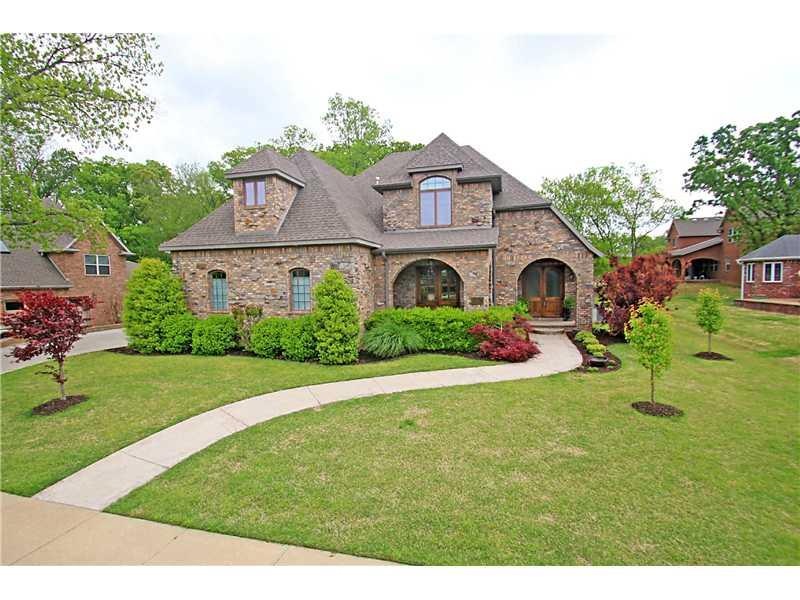 402 NW O St, Bentonville, AR 72712 - photo 1