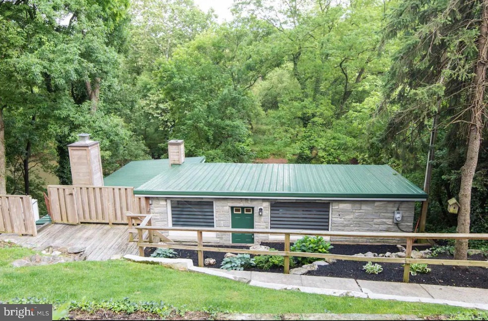 174 Pinetown Rd, Leola, PA 17540 - photo 1