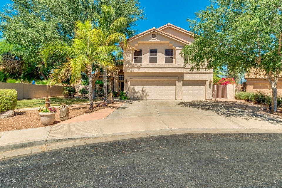 3447 N Kashmir Cir Mesa, AZ 85215