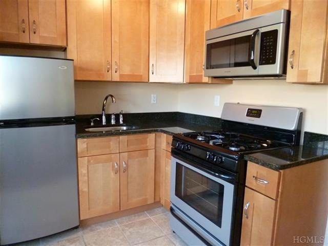 7 Springvale Rd unit 7N, Croton On Hudson, NY 10520 - photo 1