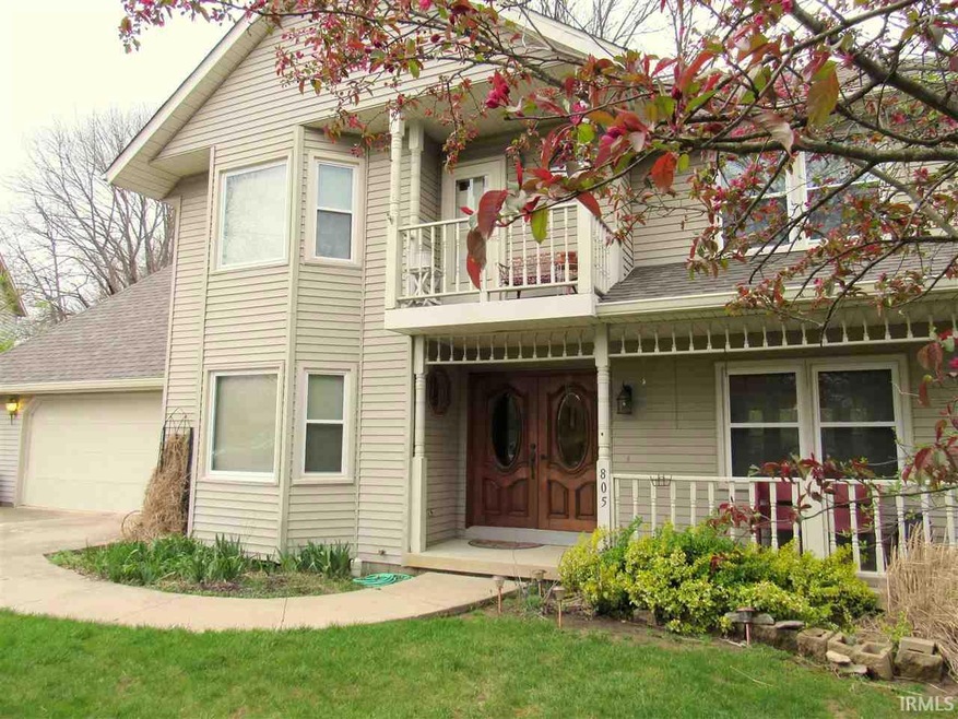 805 W Rosewood Dr, Bloomington, IN 47404 - photo 1