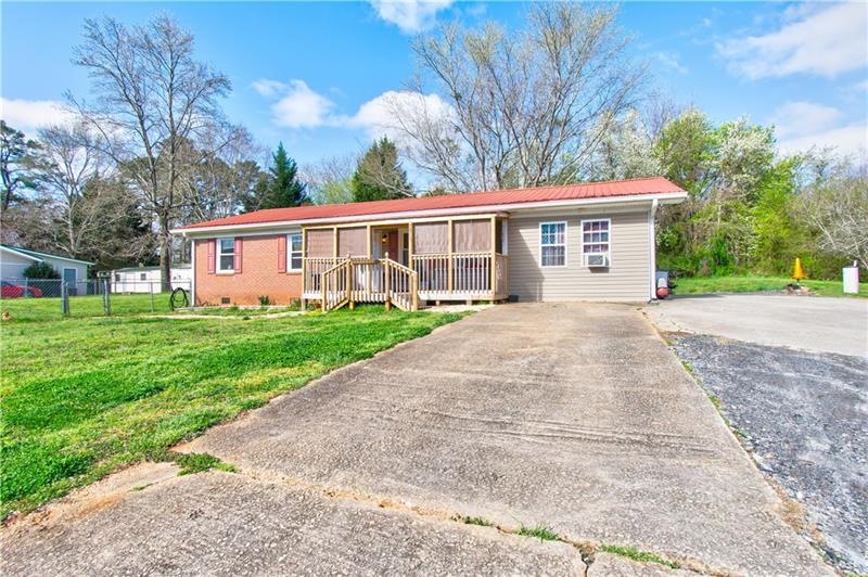 2813 Fran Mar Dr, Gainesville, GA 30506 - photo 1