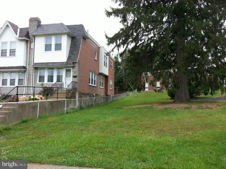 1525 Powell St, Norristown, PA 19401 - photo 1