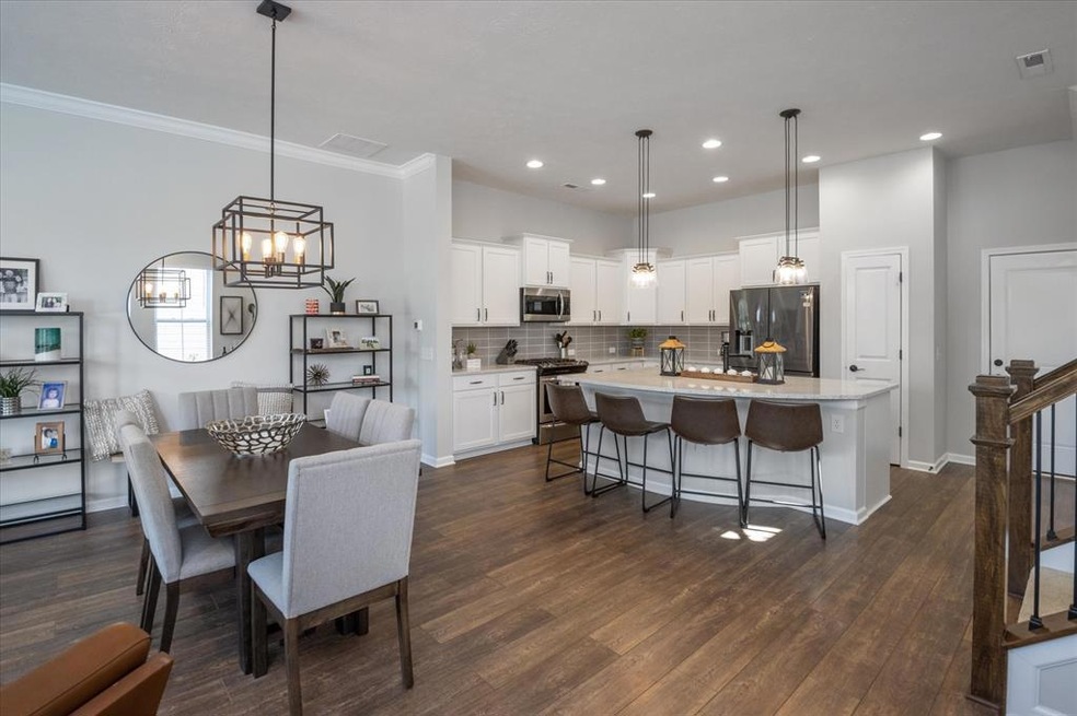 13103 Pennington Rd, Fishers, IN 46037 - photo 1