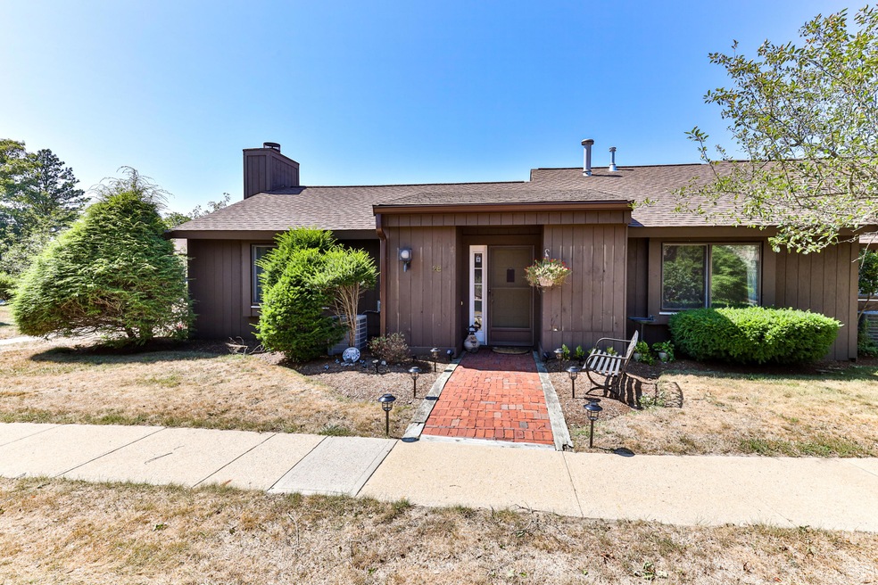 38 Ships View Terrace unit U-38, Buzzards Bay, MA 02532 - photo 1