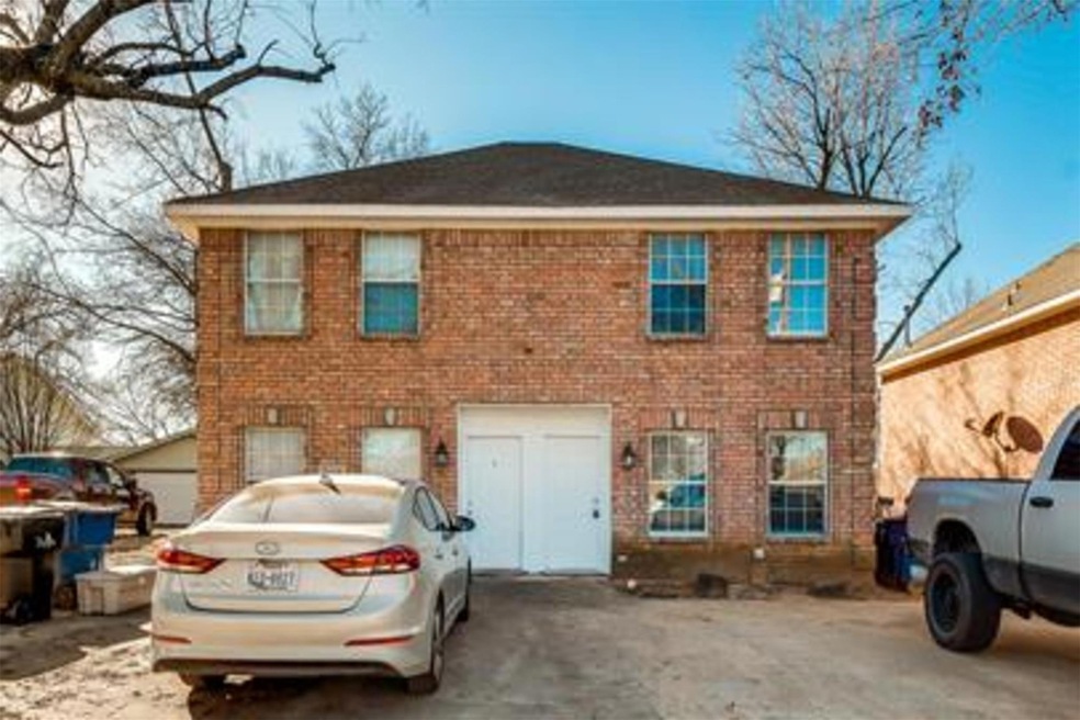 2618 W Walker St unit B, Denison, TX 75020 - photo 1