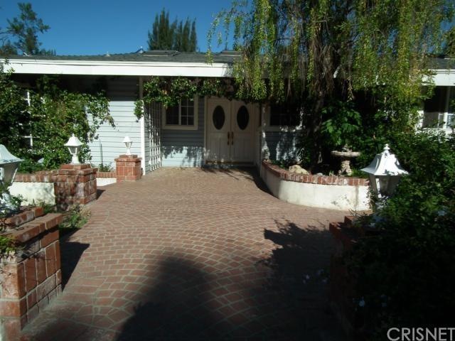 4888 Excelente Dr, Woodland Hills, CA 91364 - photo 1