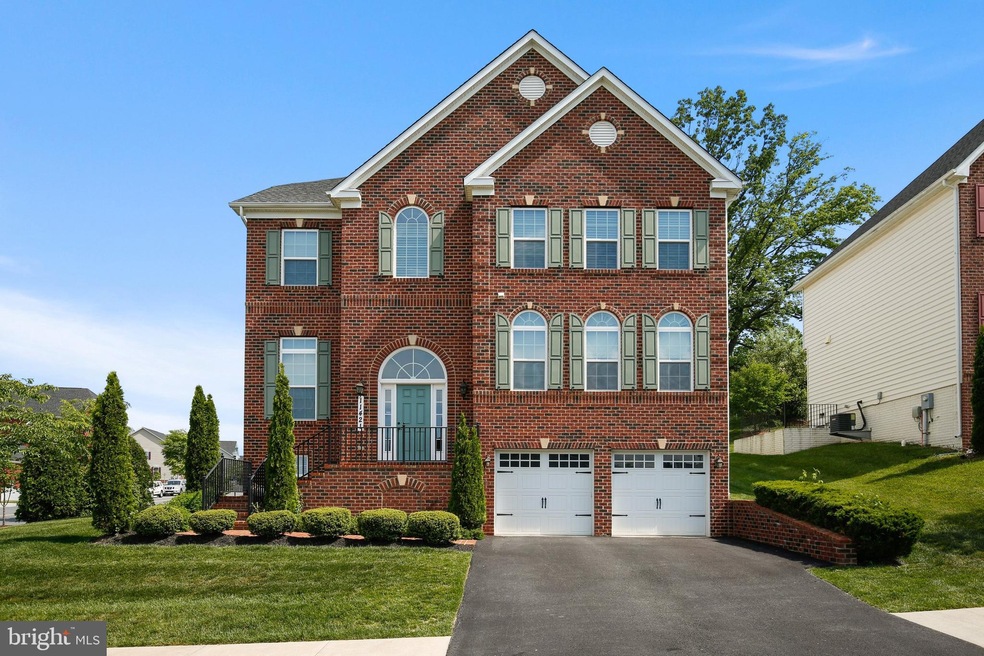 11421 Heather Point Place, Clarksburg, MD 20871 - photo 1