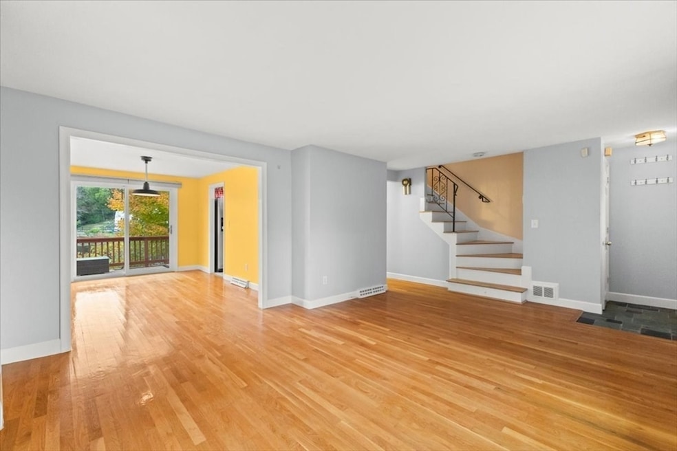 Pending $479,900 • Co-Listing Agent