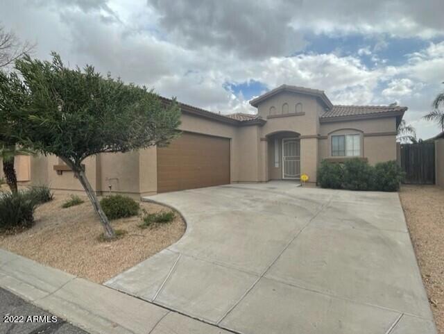 553 E San Carlos Way, Chandler, AZ 85249 - photo 1