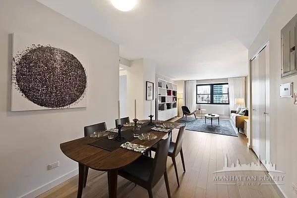 222 E 39th St unit 23-E, New York, NY 10016 - photo 1