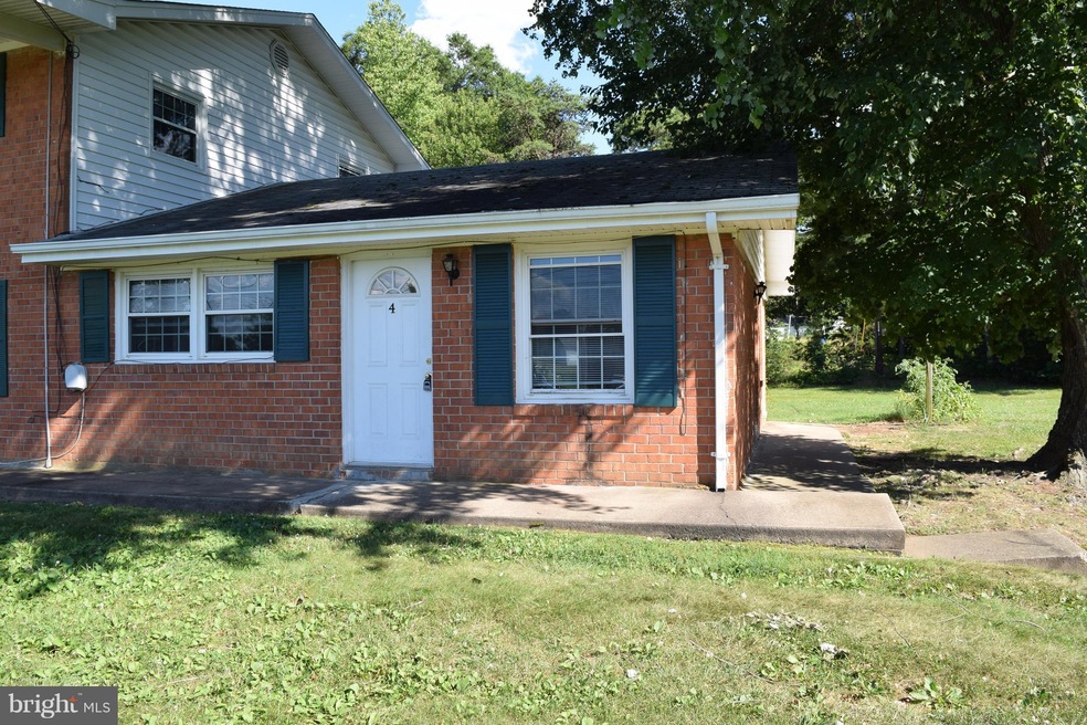 7415 Rogues Rd, Nokesville, VA 20181 - photo 1