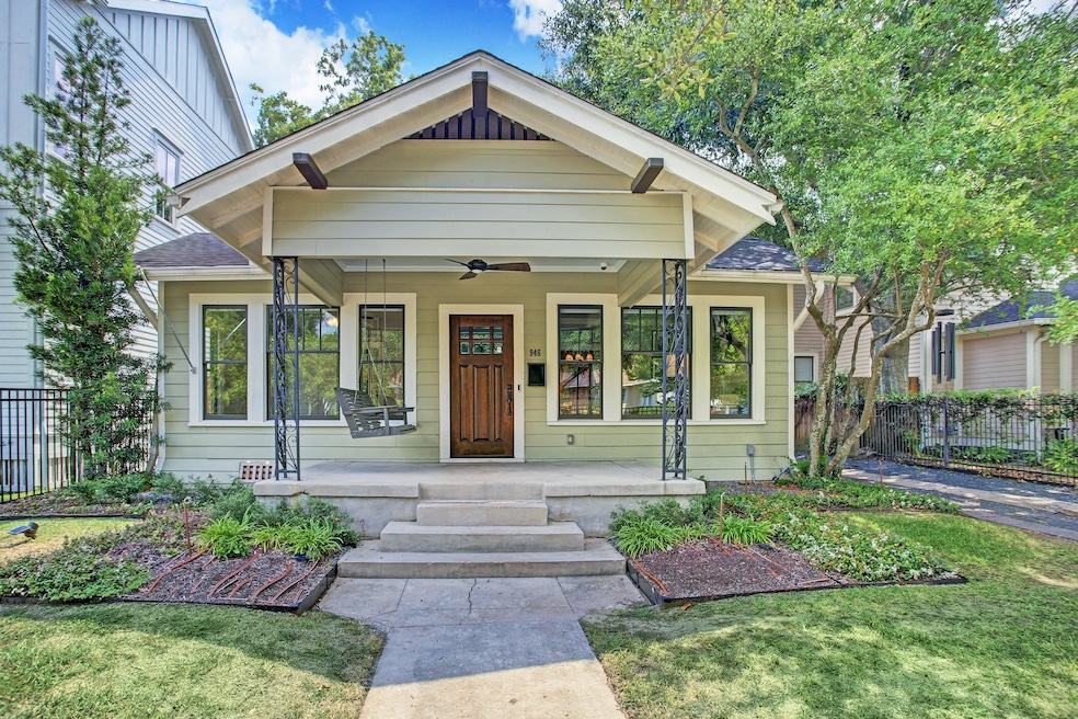 946 Merrill St, Houston, TX 77009 - photo 1