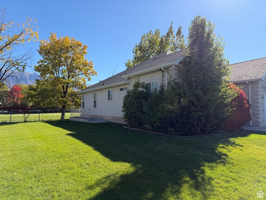 458 W 40 N, Orem, UT 84057 - photo 1