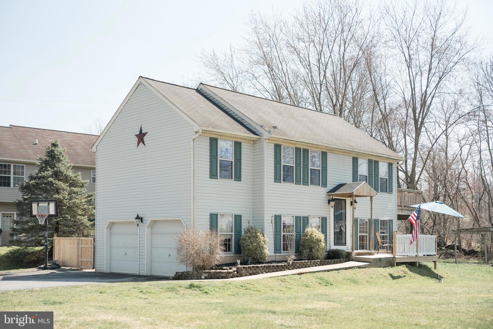 202 S Lime St, Quarryville, PA 17566 - photo 1