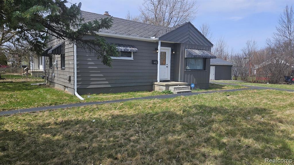 1412 S Ballenger Hwy, Flint, MI 48532 - photo 1