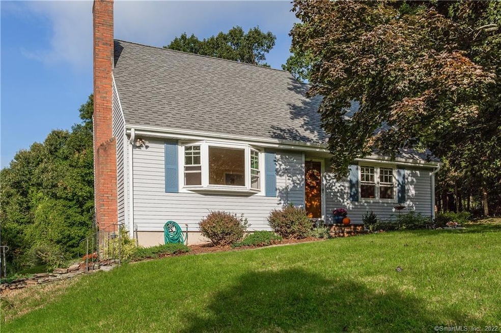 195 Bell St, Glastonbury, CT 06033 - photo 1