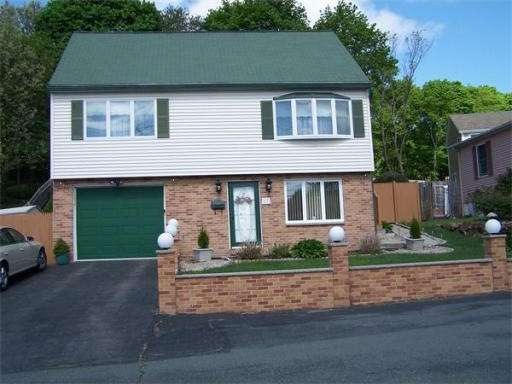 17 Walker Rd, Peabody, MA 01960 - photo 1