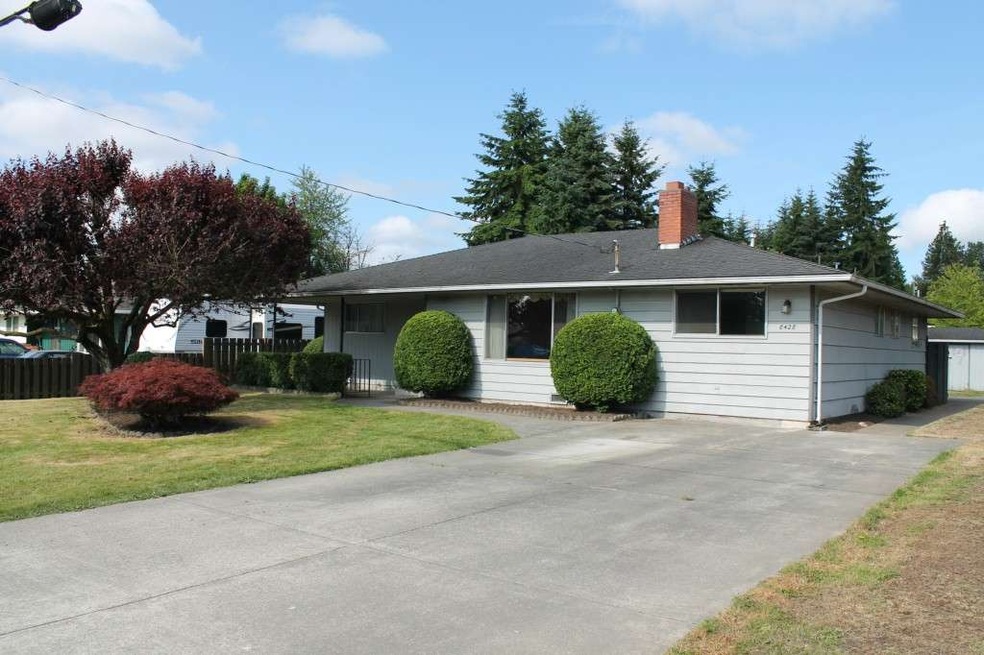 8428 9th Ave SE, Everett, WA 98208 - photo 1