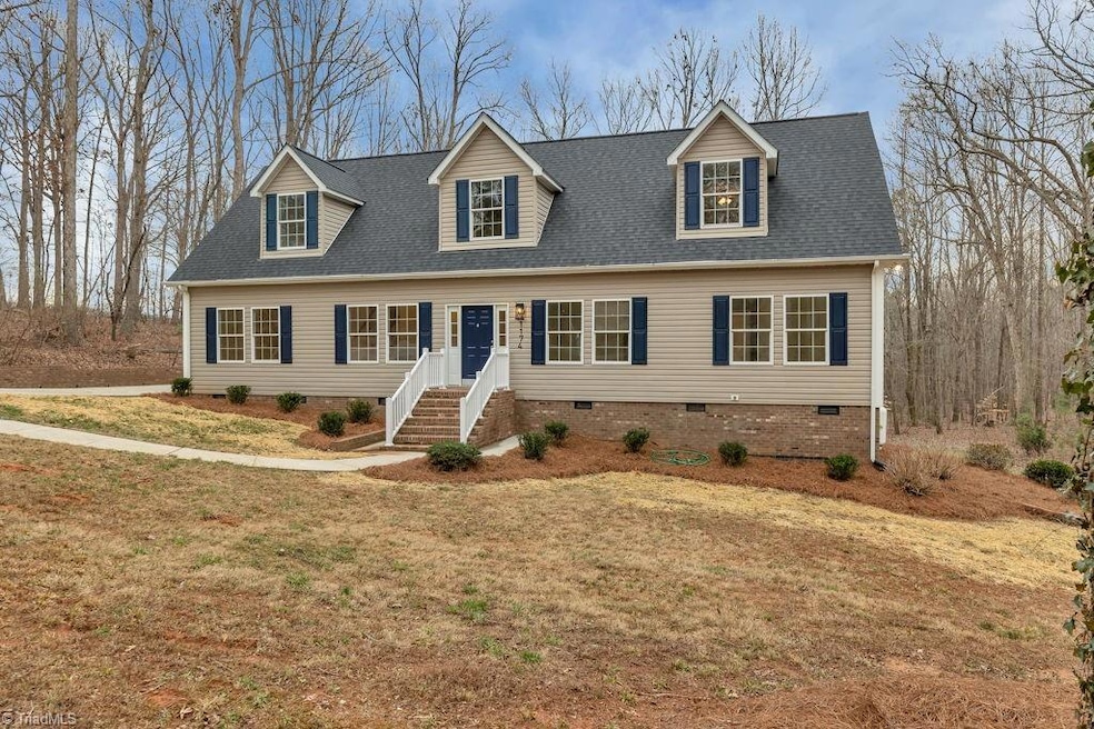 1174 Lazell Ave, Asheboro, NC 27205 - photo 1