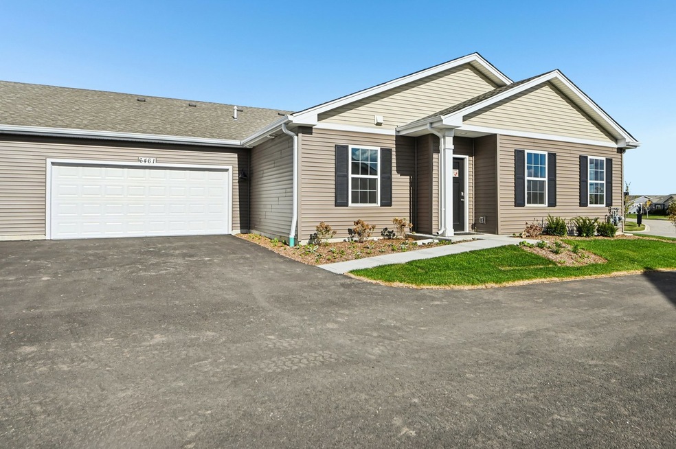 6461 Juniper Dr, Wonder Lake, IL 60097 - photo 1