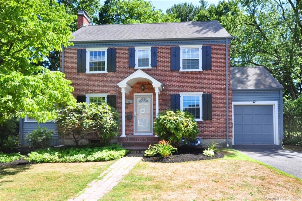 Welcome to 17 Laurel Avenue in Windsor.