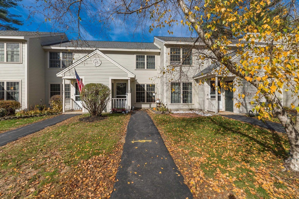 53 Woodland Green, Rochester, NH 03868 - photo 1