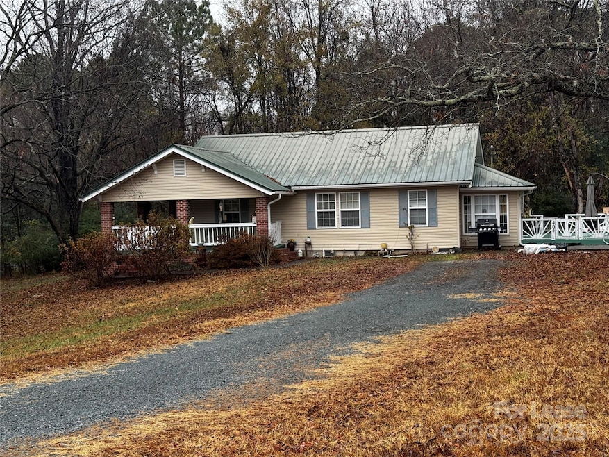 404 Moss Springs Rd, Albemarle, NC 28001 - photo 1